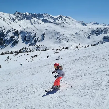 Ramada 2 Boutique Near Road דירה