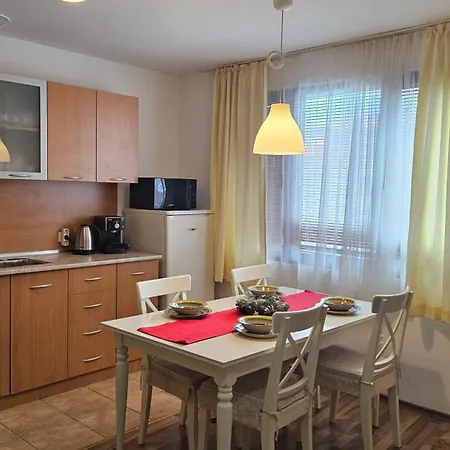 Ramada 2 Boutique Near Road *