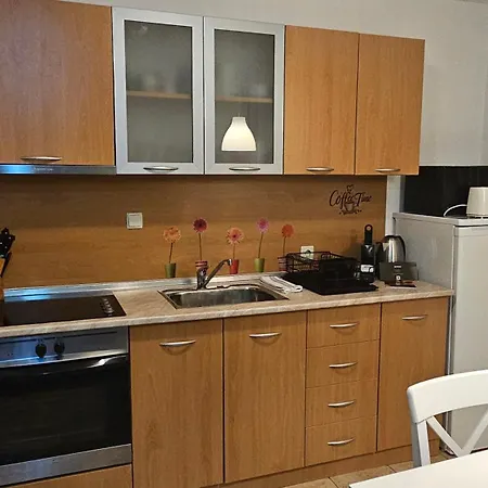 Ramada 2 Boutique Near Road Апартамент *