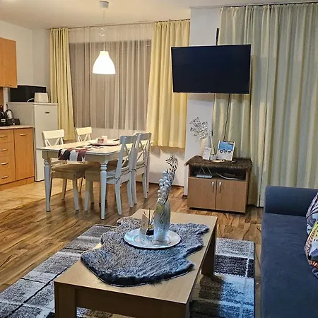 Ramada 2 Boutique Near Road