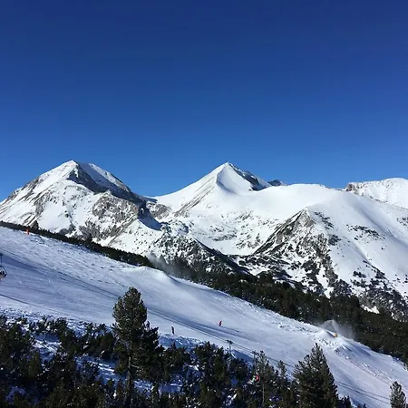 Apartament Ramada 2 Boutique Near Road