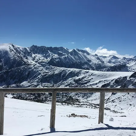 Ramada 2 Boutique Near Road Apartmán *