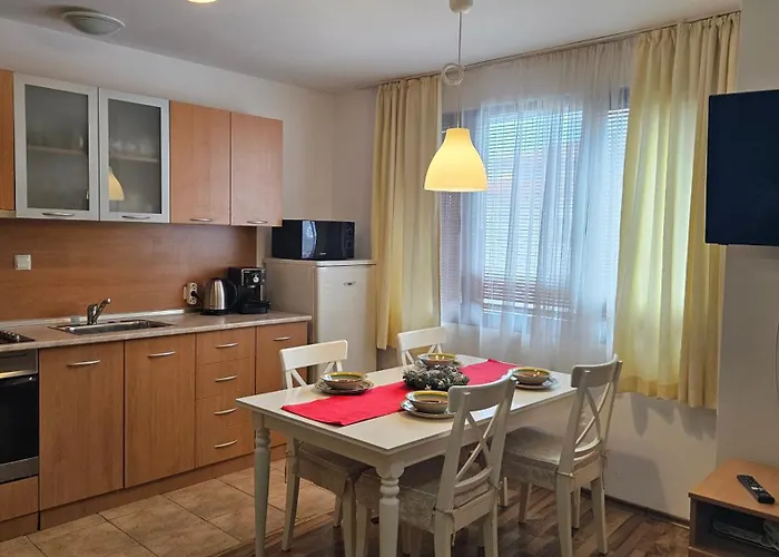 Ramada 2 Boutique Near Road *